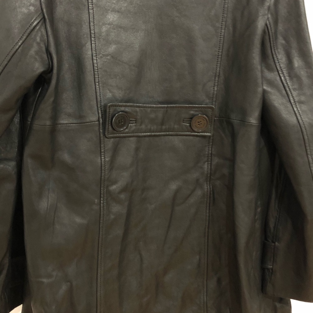 BLACK LEATHER JACKET - Picture 8 of 11